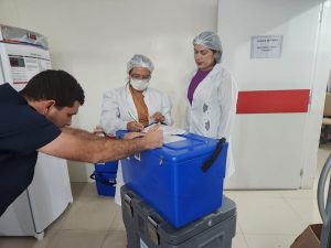 Leia mais sobre o artigo SALVANDO VIDAS || Roraima recebe mais de 600 bolsas de sangue do Hemocentro de Goiás