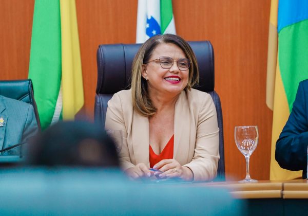 Você está visualizando atualmente AUDIÊNCIA PÚBLICA || Deputada Helena Lima defende investimentos para exploração de petróleo em Roraima